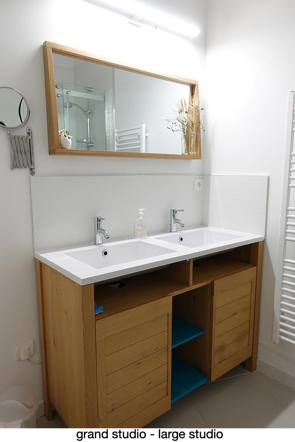 Apartamento 456 Chemin De La Pinede Menton Exterior foto