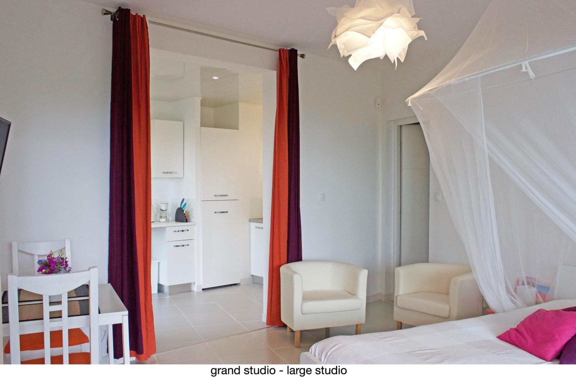 Apartamento 456 Chemin De La Pinede Menton Exterior foto